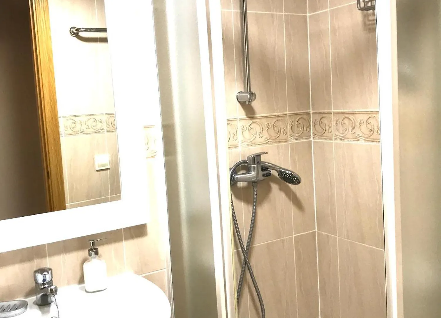 Marbella - Alicate Beachfront Apartment - 6 0*,