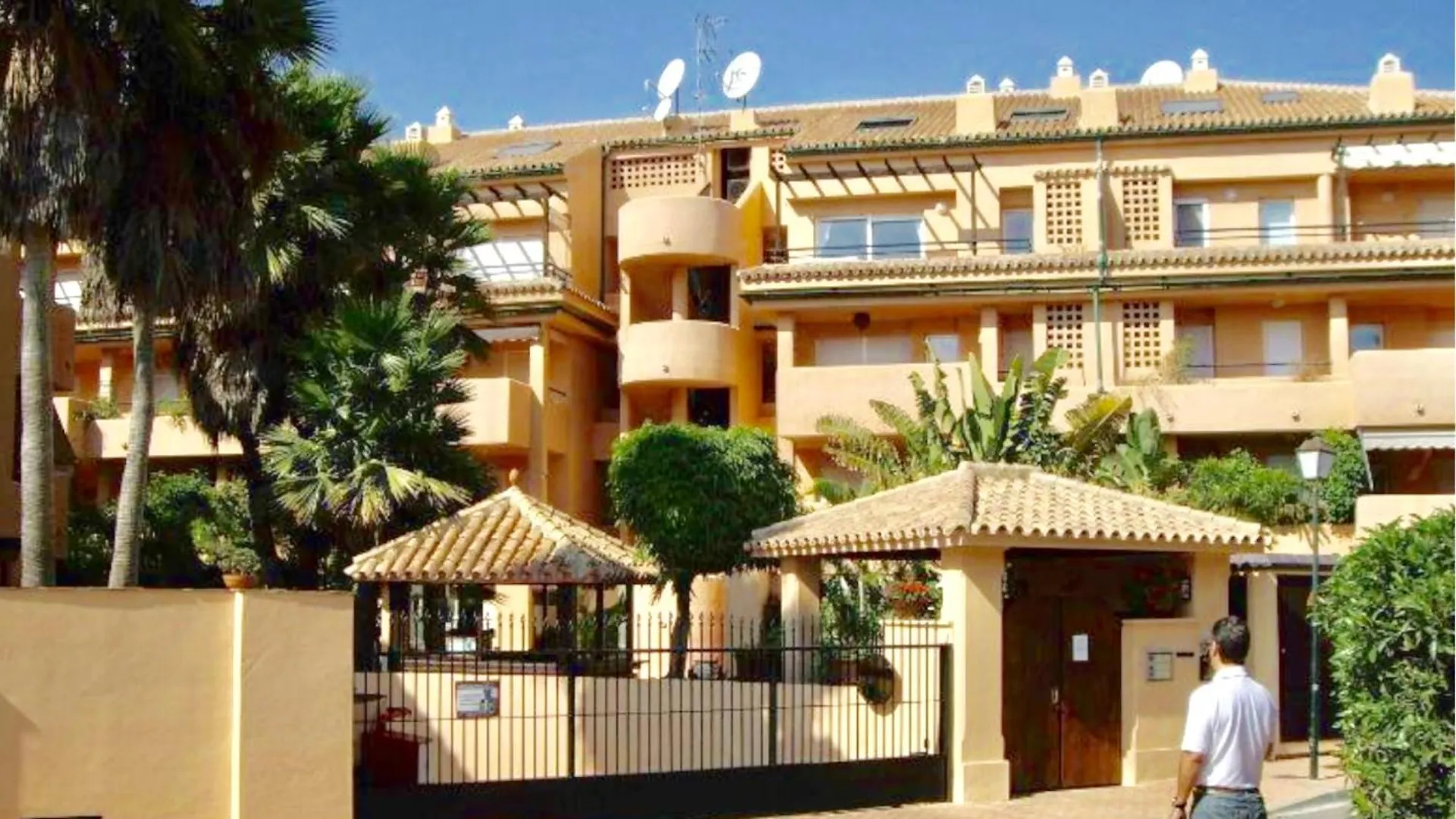Marbella - Alicate Beachfront Apartment - 6